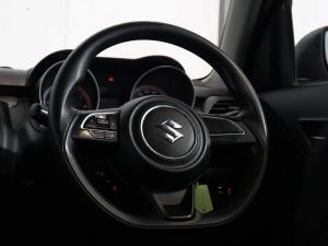 Suzuki Swift 1.2 GL manual - Image 9