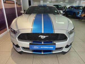 Ford Mustang 2.3T fastback - Image 2