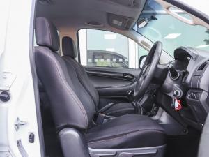 Isuzu D-Max 250 double cab Hi-Ride - Image 19