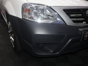 Nissan NP200 1.6i safety pack (aircon) - Image 6