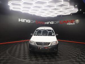 Nissan NP200 1.6i safety pack (aircon) - Image 2