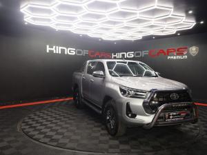 Toyota Hilux 2.8GD-6 double cab Raider auto - Image 1