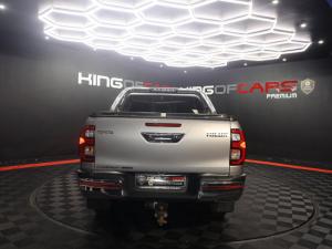 Toyota Hilux 2.8GD-6 double cab Raider auto - Image 5