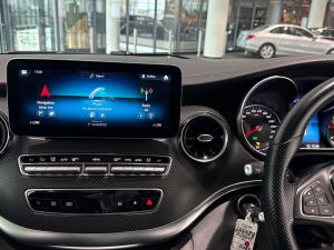 Mercedes-Benz V-Class V300d Exclusive - Image 11