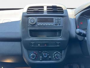Renault Kwid 1.0 Evolution - Image 11