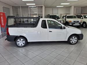 Nissan NP200 1.6i safety pack (aircon) - Image 3