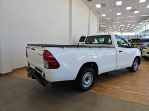 Toyota Hilux 2.4GD S (aircon) - Image 2