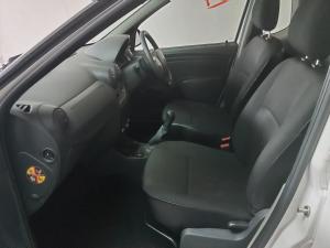 Nissan NP200 1.6i safety pack (aircon) - Image 7