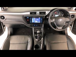 Toyota Corolla Quest 1.8 Exclusive - Image 12