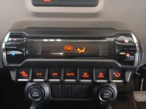 Suzuki Ignis 1.2 GLX auto - Image 13