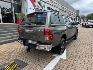 Toyota Hilux 2.4GD-6 double cab Raider manual - Image 2