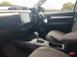 Toyota Hilux 2.8 GD-6 Raider 4X4 automaticD/C - Image 7