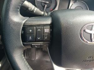 Toyota Hilux 2.8 GD-6 Raider 4X4 automaticD/C - Image 9