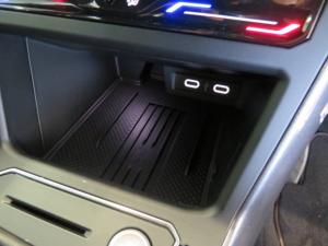 Volkswagen Polo 2.0 GTI DSG - Image 13