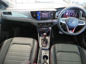 Volkswagen Polo 2.0 GTI DSG - Image 8
