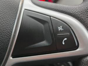 Nissan Magnite 1.0 Visia AMT - Image 19