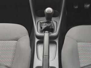 Volkswagen Polo Vivo 1.4 Trendline - Image 13