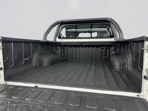 Toyota Hilux 2.4 GD-6 RB SRXD/C - Image 17