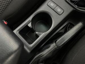 Toyota Hilux 2.4 GD-6 RB SRXD/C - Image 9