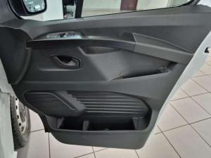 Renault Trafic 2.0 DCIP/V - Image 9