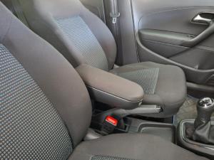 Volkswagen Polo Vivo hatch 1.4 Comfortline - Image 11