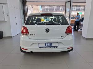 Volkswagen Polo Vivo hatch 1.4 Comfortline - Image 4