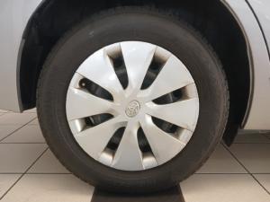 Toyota Corolla Quest 1.8 Plus manual - Image 9