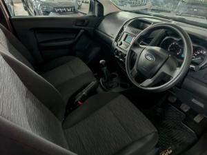 Ford Ranger 2.2TDCi (aircon) - Image 7