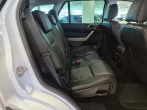 Ford Everest 2.0SiT XLT - Image 13