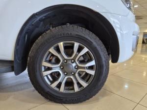 Ford Everest 2.0SiT XLT - Image 5