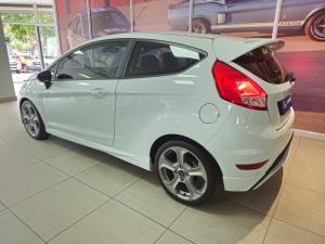 Ford Fiesta ST - Image 6