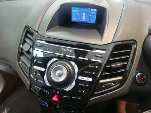 Ford Fiesta ST - Image 9