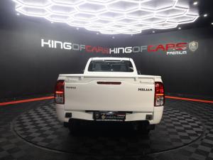 Toyota Hilux 2.4GD S (aircon) - Image 5
