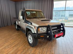Toyota Land Cruiser 79 4.5D-4D LX V8 single cab - Image 1