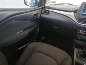 Suzuki Baleno 1.5 GL manual - Image 15