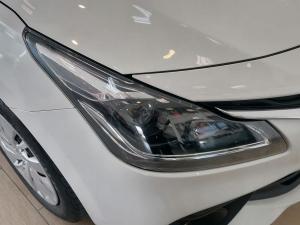 Suzuki Baleno 1.5 GL manual - Image 2