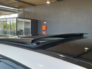 Mercedes-Benz C-Class C220d Avantgarde - Image 11