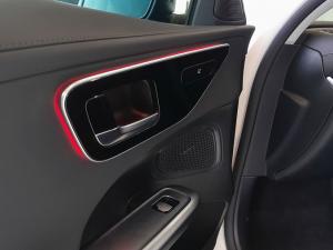Mercedes-Benz C-Class C220d Avantgarde - Image 13