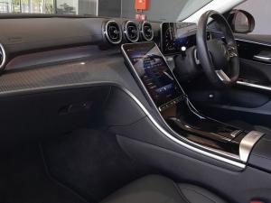 Mercedes-Benz C-Class C220d Avantgarde - Image 14