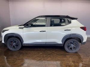 Nissan Magnite 1.0 Turbo Acenta Kuro auto - Image 7