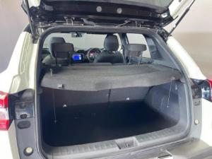 Nissan Magnite 1.0 Turbo Acenta Kuro auto - Image 8