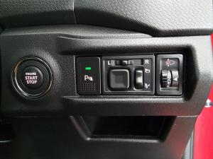 Suzuki Vitara Brezza 1.5 GLX - Image 18