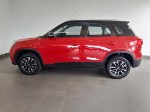 Suzuki Vitara Brezza 1.5 GLX - Image 5
