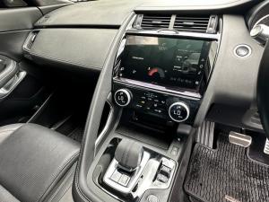 Jaguar E-Pace D200 AWD R-Dynamic S - Image 8