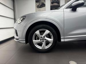 Audi Q3 35TFSI Advanced - Image 3