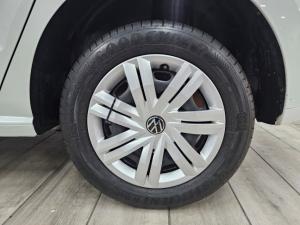 Volkswagen Polo Vivo hatch 1.4 Trendline - Image 4