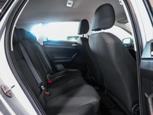 Volkswagen Polo hatch 1.0TSI - Image 10