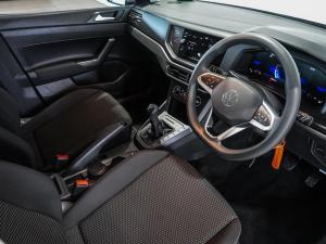 Volkswagen Polo hatch 1.0TSI - Image 15