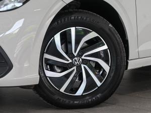 Volkswagen Polo hatch 1.0TSI - Image 2