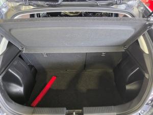 Suzuki Baleno 1.5 GL Limited Edition - Image 7